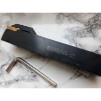 MGEHR 2525-3  Відрізний, канавковий токарний різець 