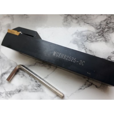 MGEHR 2525-3  Відрізний, канавковий токарний різець 